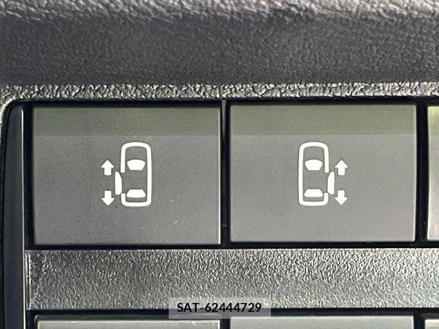 Nissan ROOX 2021-09 6753120-6