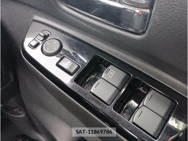 Nissan ROOX 2023-05 6753124-21