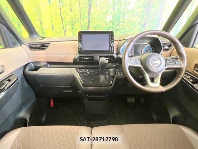 Nissan ROOX 2022-03 6753119-1
