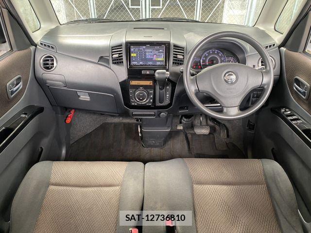Nissan ROOX 2011-01 6753134-2