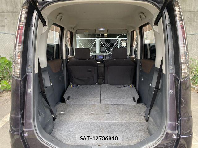 Nissan ROOX 2011-01 6753134-5