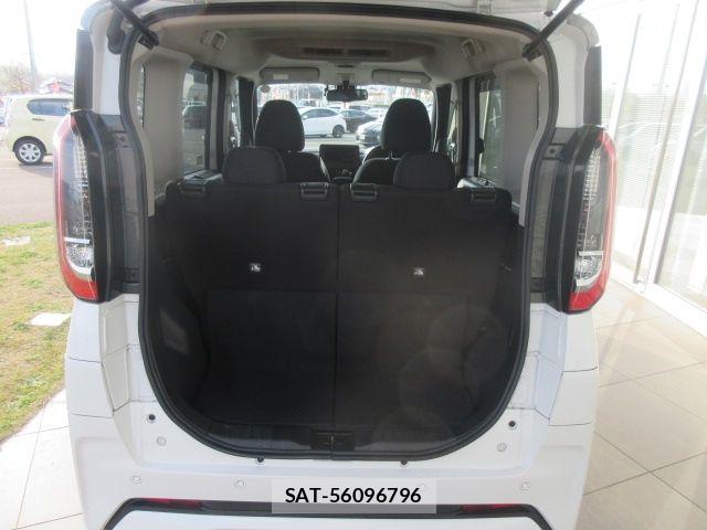 Nissan ROOX 2021-07 6753133-8