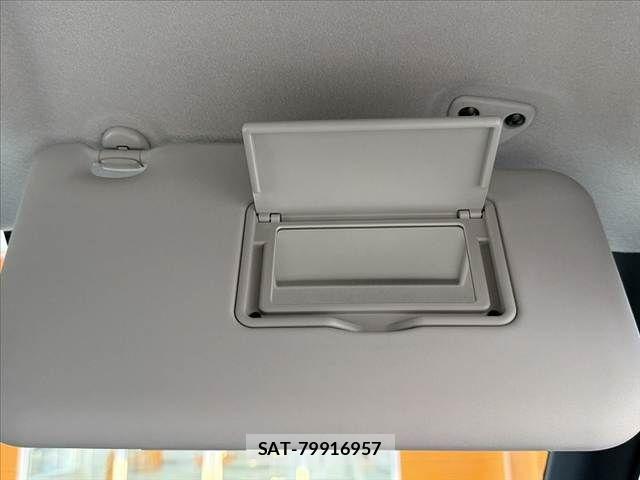 Nissan ROOX 2020-11 6753132-29