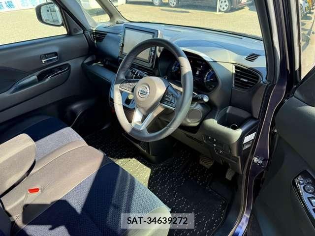 Nissan ROOX 2021-09 6817027-6