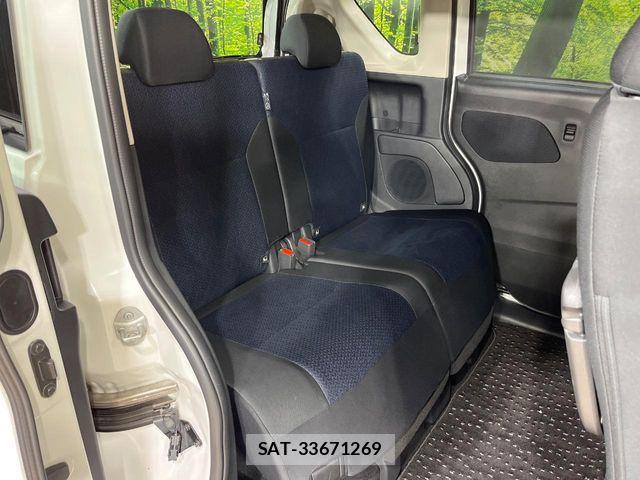 Nissan ROOX 2021-04 6817007-8