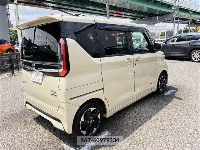 Nissan ROOX 2023-02 6816997-16