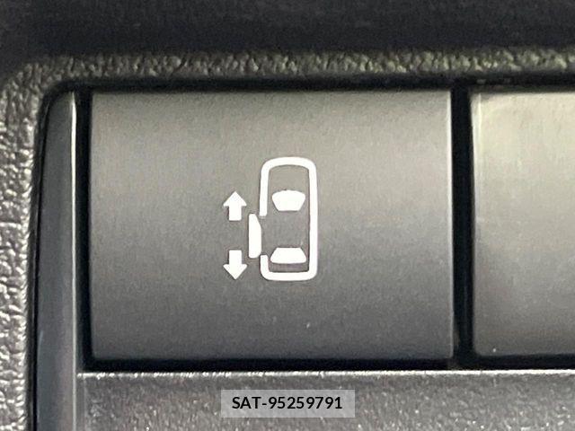 Nissan ROOX 2024-03 6816976-2