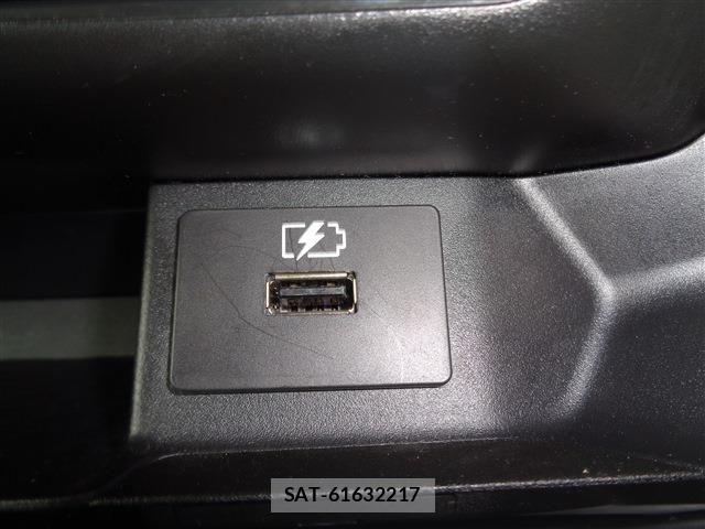 Nissan ROOX 2023-08 6816987-25