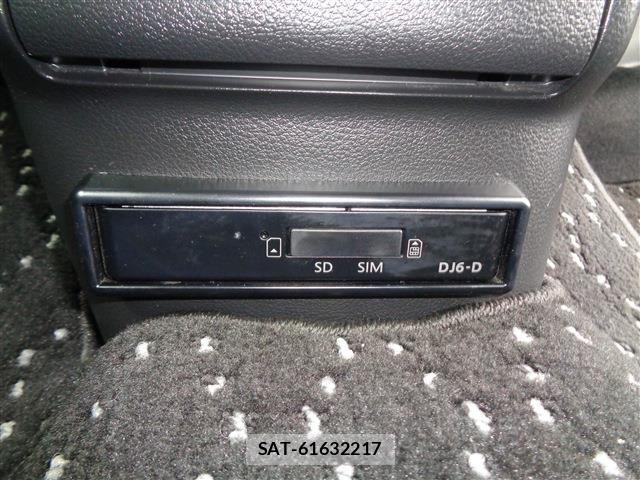 Nissan ROOX 2023-08 6816987-27