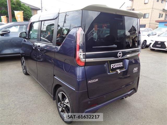 Nissan ROOX 2023-08 6816987-5