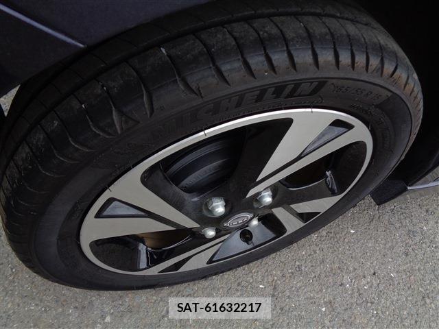 Nissan ROOX 2023-08 6816987-8