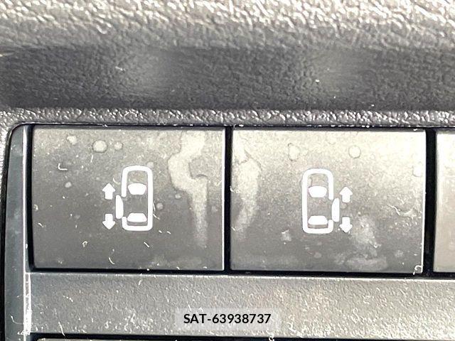 Nissan ROOX 2024-06 6816974-6