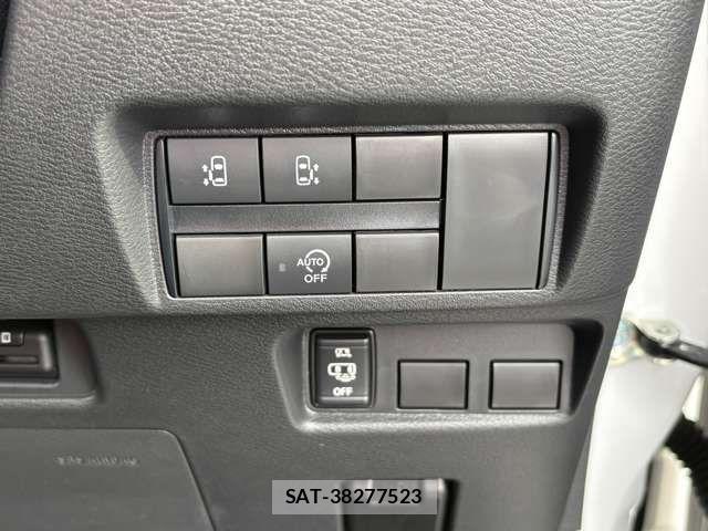 Nissan ROOX 2022-02 6816991-12