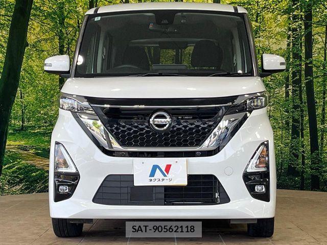 Nissan ROOX 2022-02 6816985-13