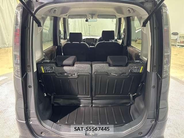 Nissan ROOX 2012-01 6817023-26
