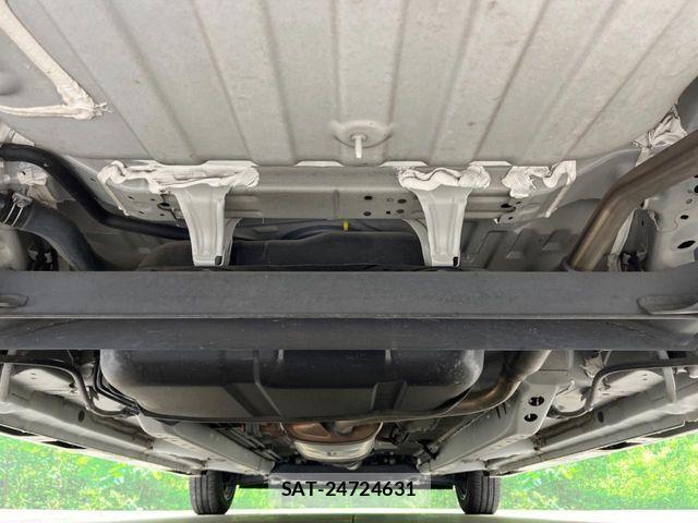 Nissan ROOX 2020-09 6817008-18