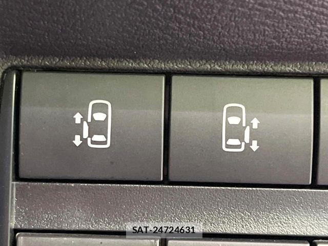 Nissan ROOX 2020-09 6817008-4