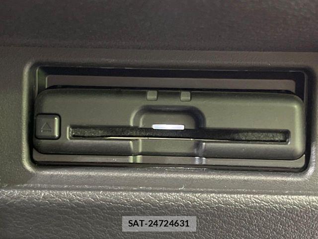 Nissan ROOX 2020-09 6817008-5