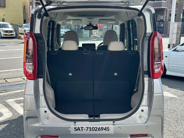 Nissan ROOX 2020-07 6817019-19