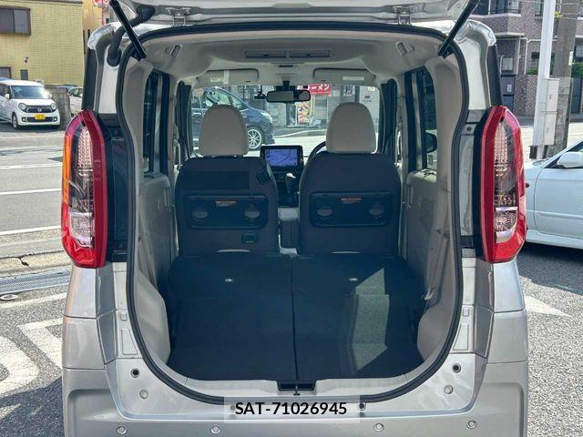 Nissan ROOX 2020-07 6817019-20