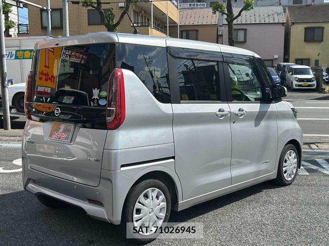 Nissan ROOX 2020-07 6817019-27