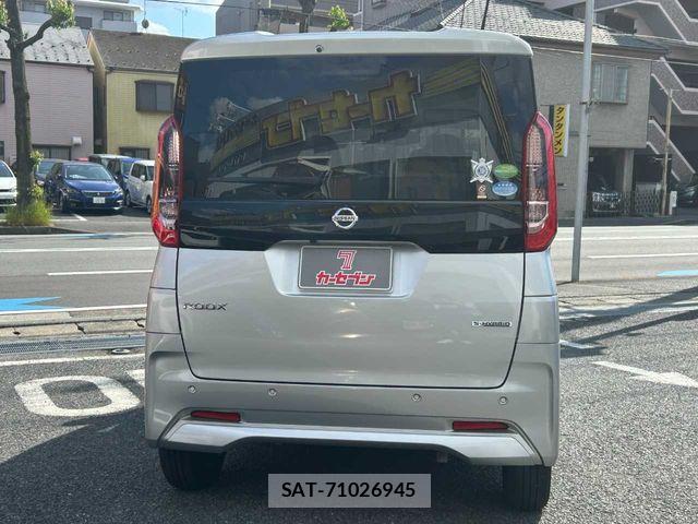 Nissan ROOX 2020-07 6817019-28