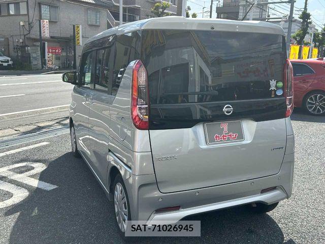 Nissan ROOX 2020-07 6817019-29