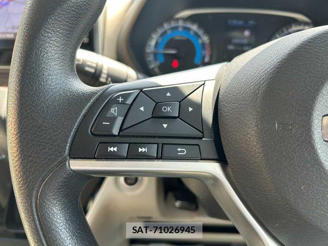 Nissan ROOX 2020-07 6817019-4