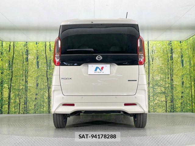 Nissan ROOX 2022-09 6817020-14
