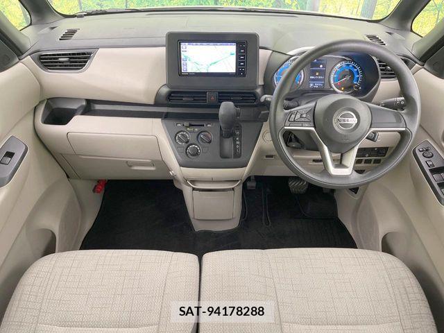 Nissan ROOX 2022-09 6817020-1