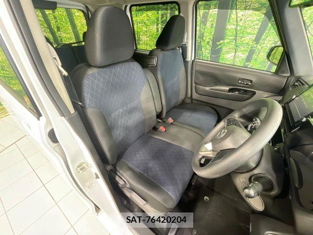 Nissan ROOX 2020-06 6817018-6
