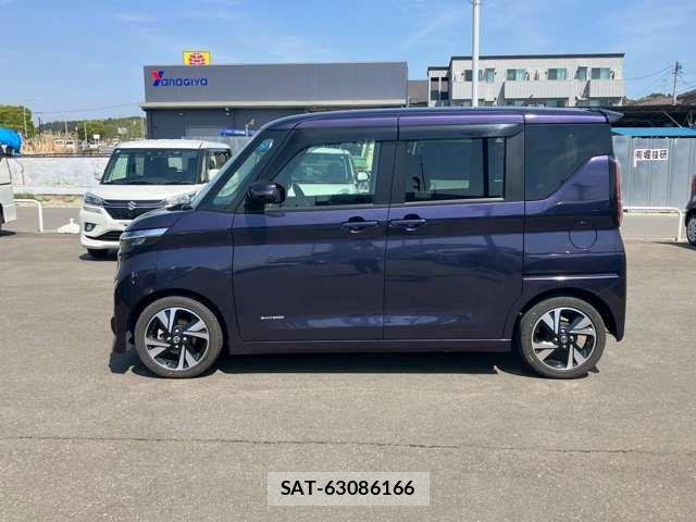 Nissan ROOX 2021-04 6817012-15