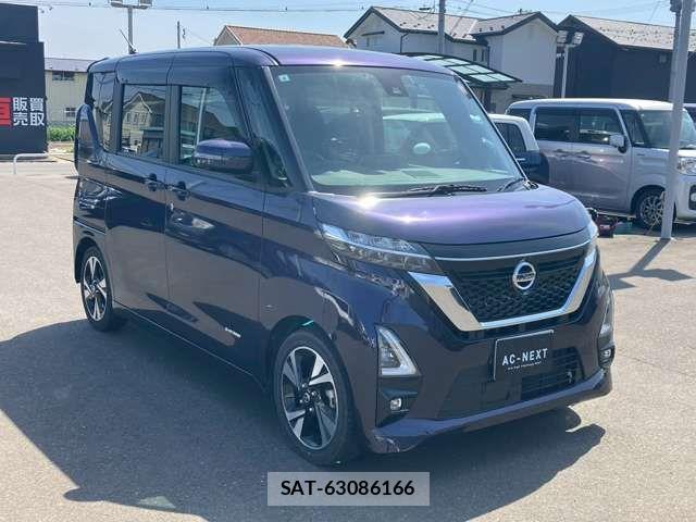 Nissan ROOX 2021-04 6817012-17