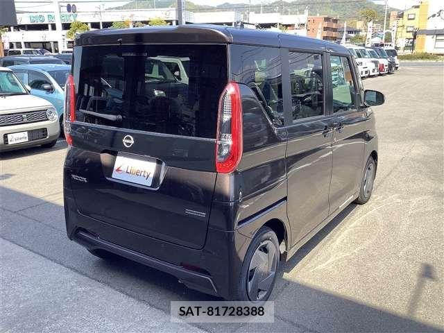 Nissan ROOX 2025-08 6912152-9