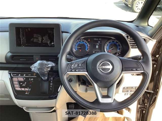 Nissan ROOX 2025-08 6912152-4
