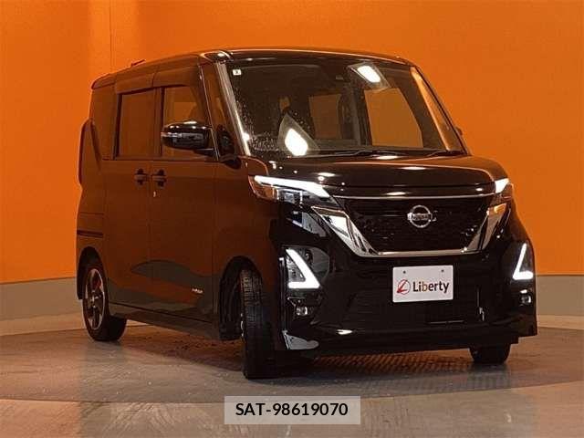 Nissan ROOX 2022-03 6912215-5