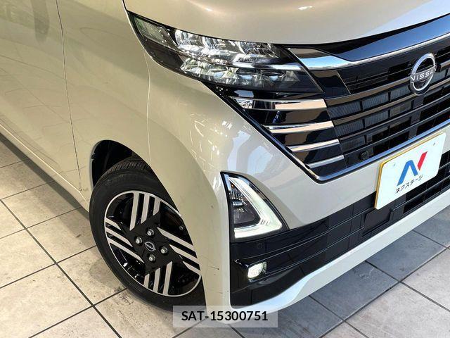 Nissan ROOX 2024-07 6912147-11