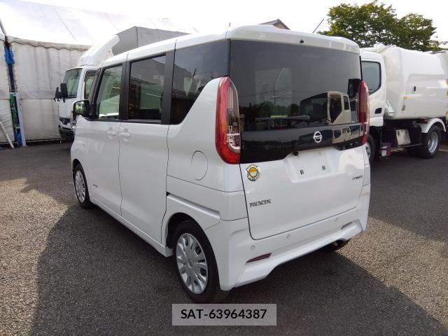 Nissan ROOX 2022-03 6912222-1
