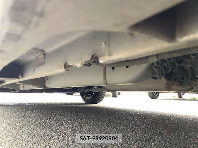 Nissan ROOX 2020-09 6912217-19