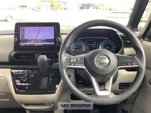 Nissan ROOX 2020-09 6912217-5