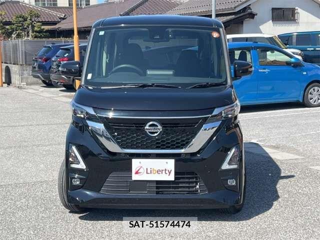 Nissan ROOX 2022-07 6912155-4