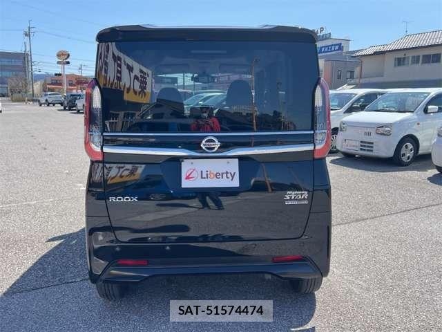Nissan ROOX 2022-07 6912155-8