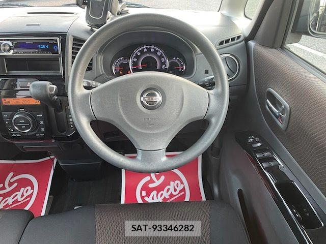 Nissan ROOX 2012-10 6912229-11