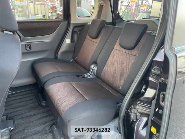 Nissan ROOX 2012-10 6912229-23