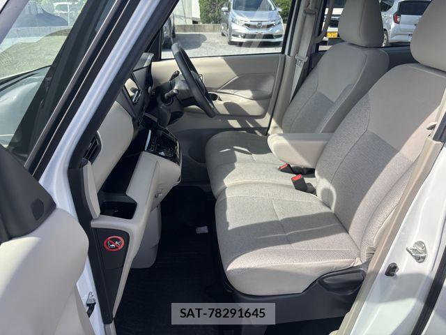 Nissan ROOX 2024-04 6912219-23