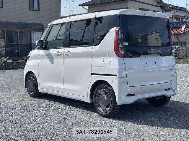 Nissan ROOX 2024-04 6912219-8