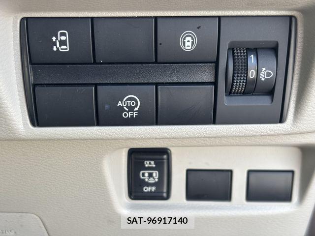 Nissan ROOX 2024-04 6912221-19