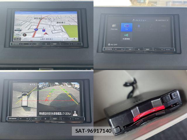 Nissan ROOX 2024-04 6912221-2