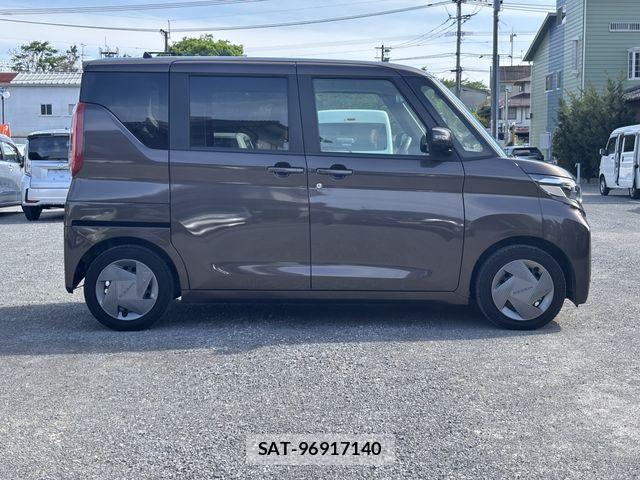 Nissan ROOX 2024-04 6912221-5