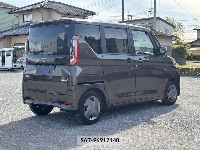Nissan ROOX 2024-04 6912221-6